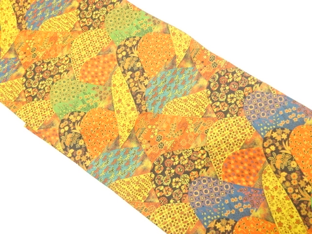 山並に田舎風景・花・古典柄織り出し　名古屋帯